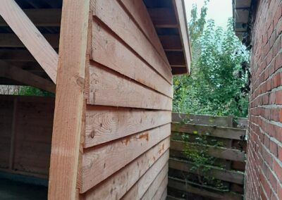 Overkapping naast bestaande garage